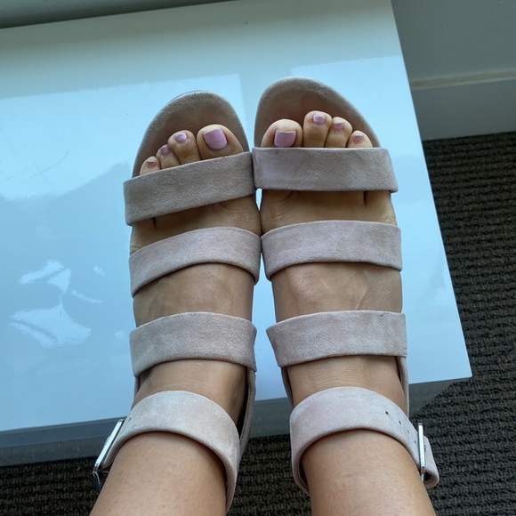 Vionic dusty rose pink suade sandals - size 8.5 - Picture 3 of 3